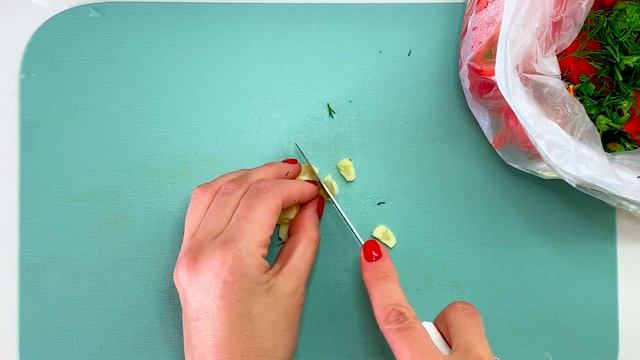 Новый рецепт малосольных огурчиков! Это гениально! Простой рецепт О Еде