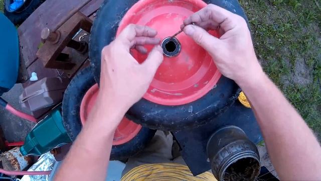 Тех обслуживание колес строительной тачки ECO смотреть онлайн