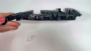 Кронштейн переднего бампера Kia Rio левый 2020