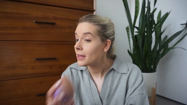 GIRL TALK | GET READY WITH ME | GLOWY MAKEUP ROUTINE смотреть онлайн