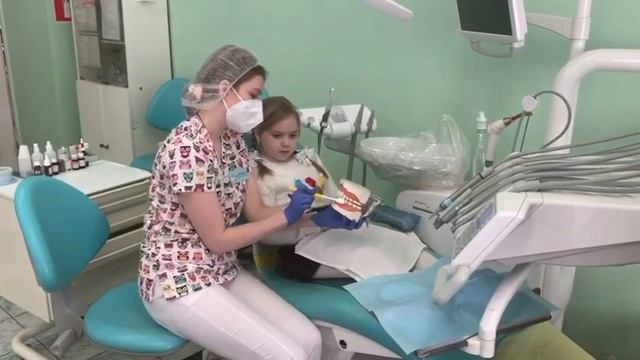 ЛЕКЦИИ ПОСВЯЩЕННЫЕ ГИГИЕНЕ ПОЛОСТИ РТА смотреть онлайн