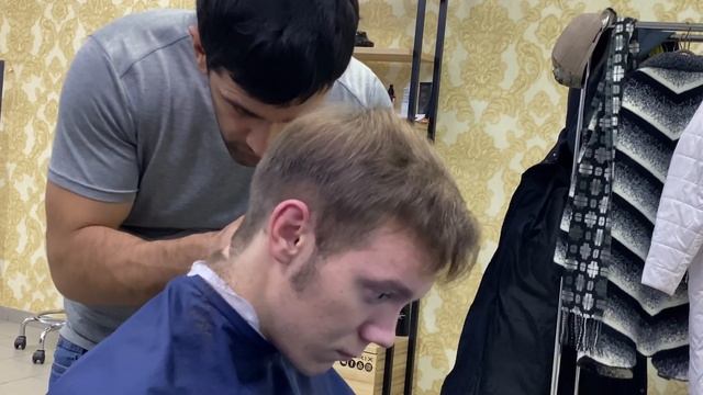 Мужская стрижка 443#смотри как я это делаю?????#hair#haircut#barber#стрижка