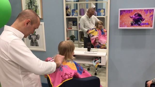 Первая стрижка Марьяны смотреть онлайн