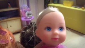 Добрый мультик про кукол)