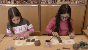 Мастер-класс «Лепим дома», изготовление сувениров из глины (пластилина).