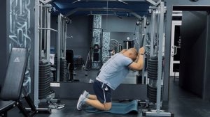 Упражнение для мышц пресса "Молитва"