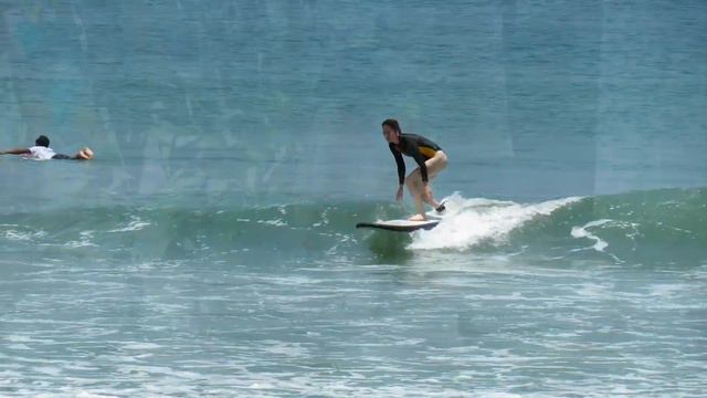 Вопросы о серфинге на Бали - сколько нужно уроков, чтобы научиться катать на серфе? смотреть онлайн