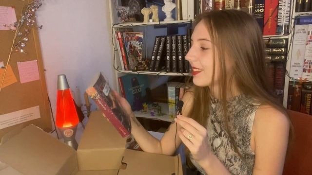 Распаковка КНИЖНОЙ посылки! ? | КНИЖНЫЕ подарки ?| Что мне подарили на день рождения? Вторая часть