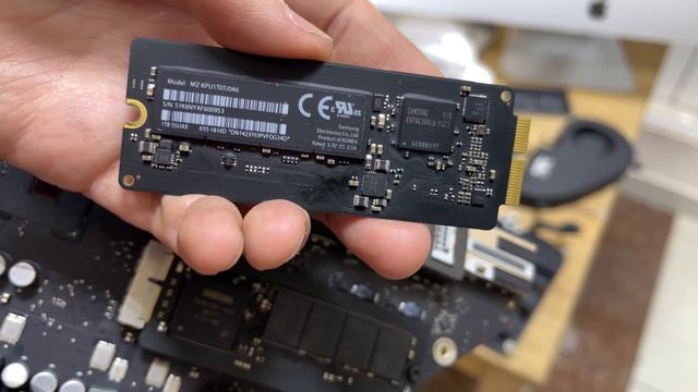 Замена корпуса iMac 27 Late 2013 A1419 а также выпрямление старого #imac#late2013#a1419 смотреть онлайн