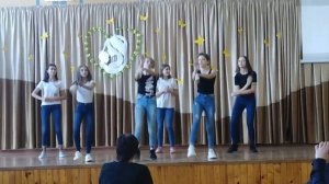 зажигательный танец на день матери/ Школа № 87 г. Воронежа