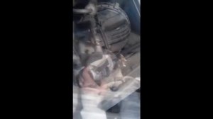 Установка масляного фильтра насоса ГУР на машину.