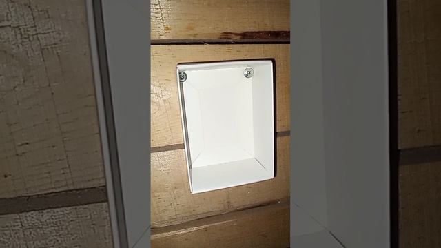 не выбрасывайте пустые плотные коробочки...