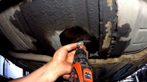 КУДА ДЕВАЕТСЯ БЕНЗИН НА ВАЗ? ЗАКРУТИ БОЛТ В БАК!