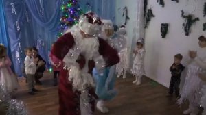 Танец дед мороза и снегурочки