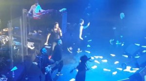 на берегу неба