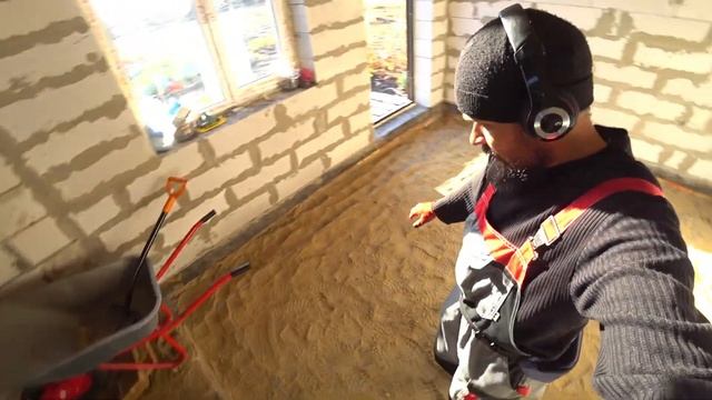 Выравнивание песчаной подушки и трамбовка. 02102019 смотреть онлайн