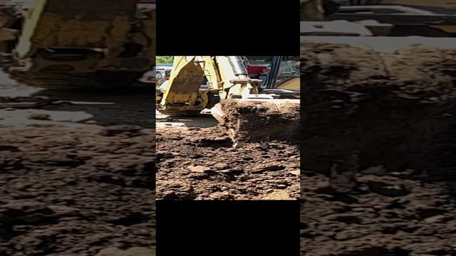 Земляные работы под будущую террасу Монолитный дом в Краснодаре