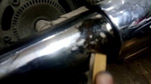 Удаление пригоревшего чехла с глушителя..