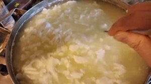 Как размешивать сырное зерно для твёрдого сыра
