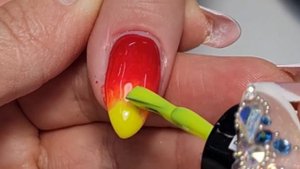 ОМБРЕ на ногтях. Маникюр для начинающих #3