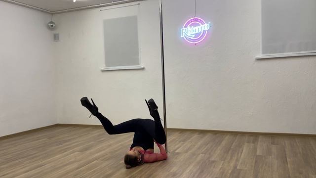 Урок по экзотик полдэнс. Хореография для начинающих