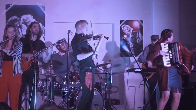 Неизвестный Композитор - Йовано Йованке македонская народная песня