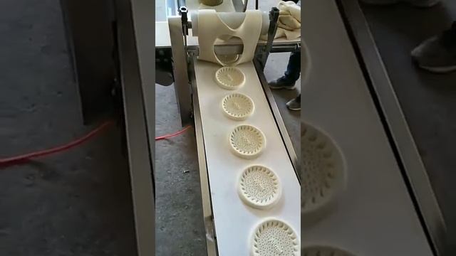 Полный автомат станок для изготовления лепёшек смотреть онлайн