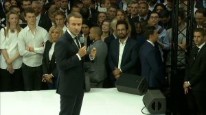 VIDEO Vous croisez des gens qui réussissent et dautres qui ne sont rien  la phrase de Macron qui fai