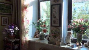 "НАДО  ПРОСТО  ЛЮБИТЬ" - А. КОВАЛЕВСКИЙ