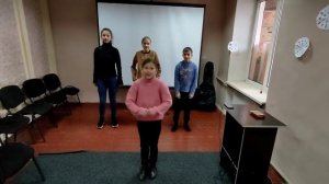 Детский танец "У-А-А-АУ"?