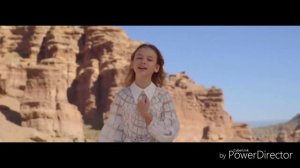 Данелия Тулешова - Je t'aime