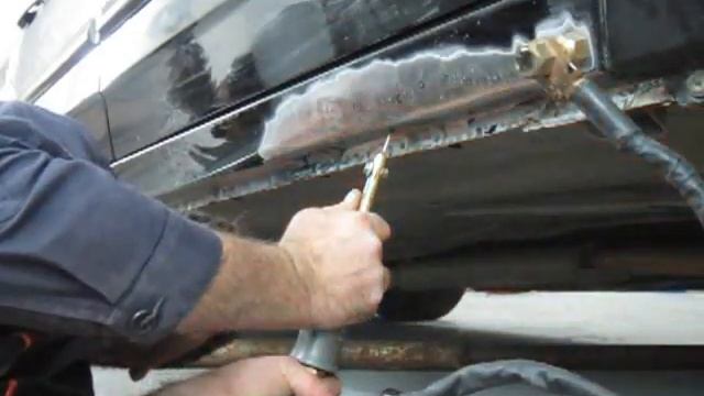 Рихтовка порога споттером (полный цикл) смотреть онлайн