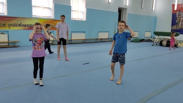 Соревнования по удержанию на катушке и удержанию стойки на руках!