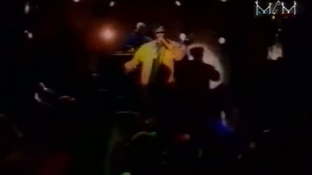 Ini Kamoze Listen Me Tic mpeg4 HDTV смотреть онлайн