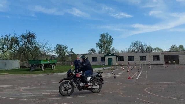 Сдача экзамена по вождению на категорию А в ГАИ Белоруссии,сдать экзамен на мотоцикл в белауси смотреть онлайн