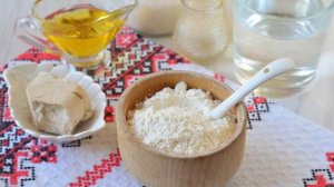 Пицца с перепелиными яйцами