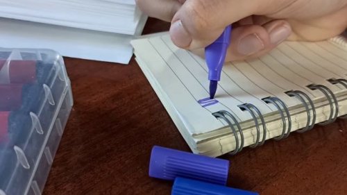 Брюнеткалар мен белдіктер