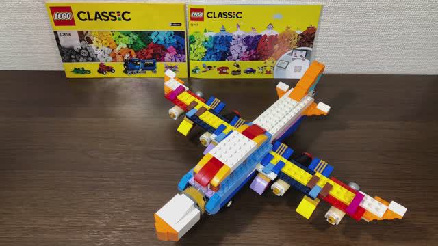 Собираем из Лего Классик 11717 гигантский реактивный самолет