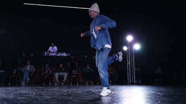 GOD GIVEN VS ACID RAIN | BBOYS PRO | TOP 32 | XX YEARS ANNIVERSARY "...Хоть Отбавляй!" смотреть онлайн