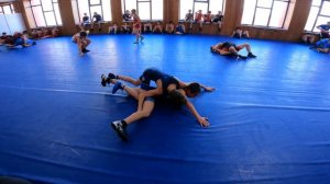 ТРЕНИРОВКИ ПО ВОЛЬНОЙ БОРЬБЕ.ДРУЖЕСКАЯ ВСТРЕЧА В ШКОЛЕ А.САДУЛАЕВА