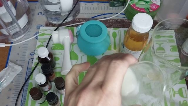 Убираем жир из пор. Гидрофильное масло. Домашняя косметика.