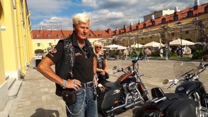 Александр Загорский и его Harley-Davidson V-ROD Muscle & Sportster 1200 Ринг-анонсер России. Бокс