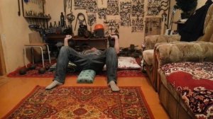 Жим лежа гирь 32 кг.  на 20 раз