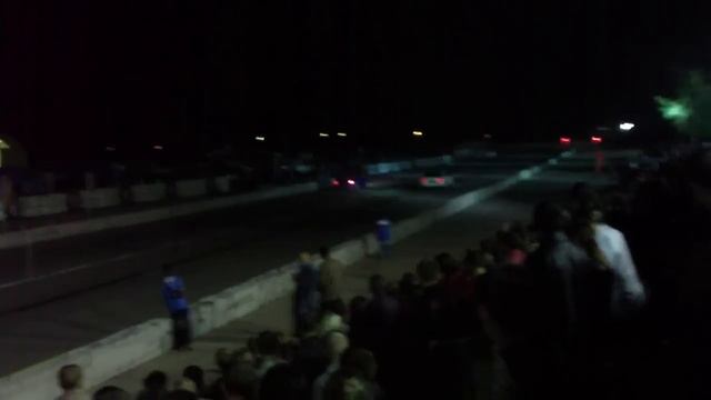 Audi RS2 vs Nissan Gloria смотреть онлайн