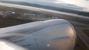 ✈ Взлет самолета авиакомпании Ютейр в Мурманске, 08.08.2020 3 часа ночи
