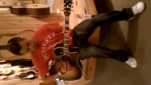 Adam boey playing Gibson songwriter смотреть онлайн