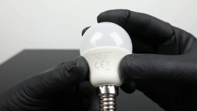 Amazon Basic E14 LED Lampe P45, Unboxing und Test