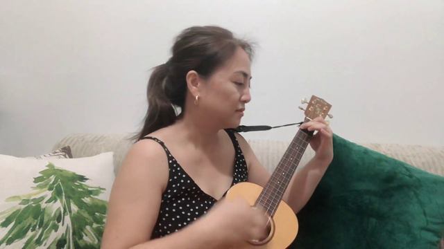 Howl’s Moving Castle Theme - Merry Go Round Of Life Ukulele Cover смотреть онлайн