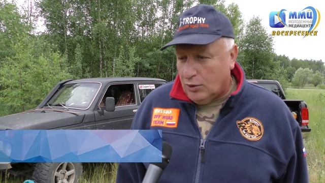 Внедорожники они, как танки, грязи не боятся