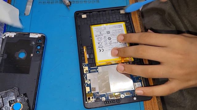 Замена экрана huawei old tablet broken screen repair - huawei cracked screen repair